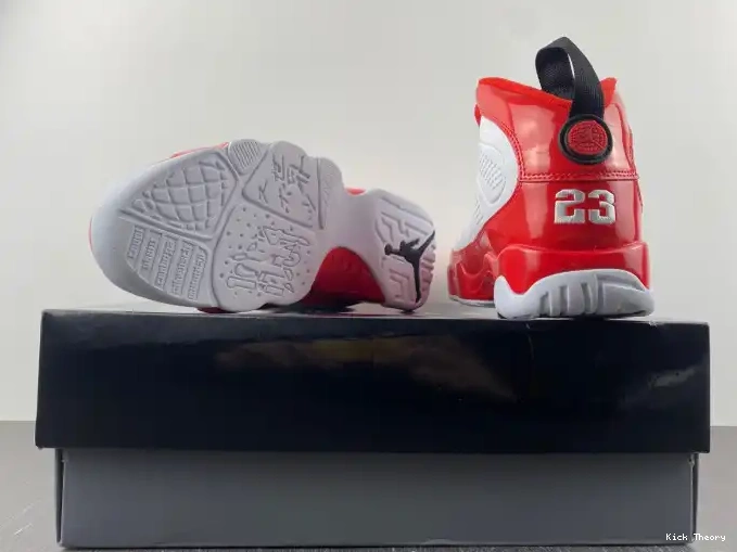 Kick Theory Air 9 Gym Retro White Red Jordan 302370-160 0621